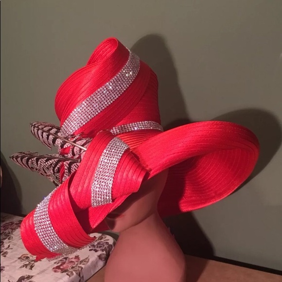 NEW STUNNING CHARM NY RHINESTONE RED CHURCH HAT - Picture 4 of 5